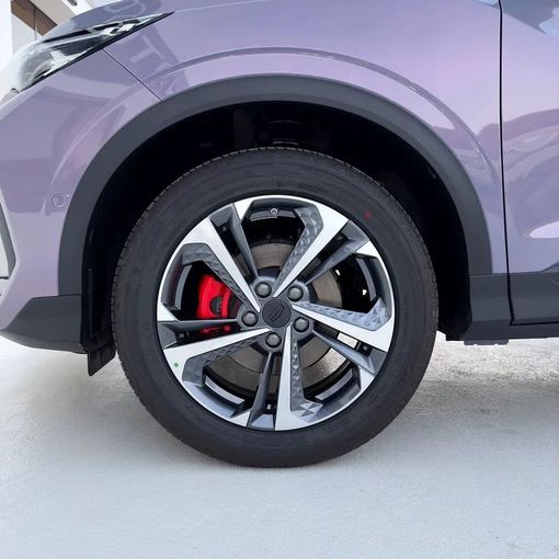 Новый Geely Coolray I Рестайлинг, 1.5 л, 2025 в Дубае от Sola Motors Серый цвет. GCC | AUTO.AE