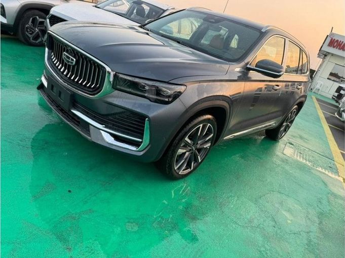 Новый Geely Monjaro, 2.0 л, 2024 в Дубае от Mohamed Hakim Motors Серый цвет. GCC | AUTO.AE