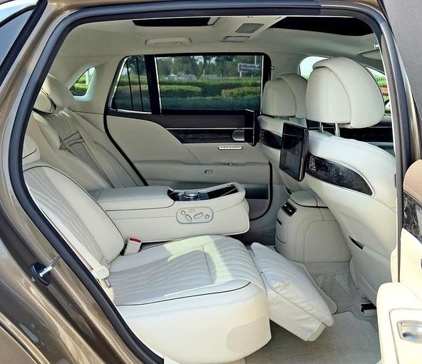 Used Genesis G90 II, 3.5 l, 2023 in Dubai by Q Motors, Green color. GCC Specs | AUTO.AE