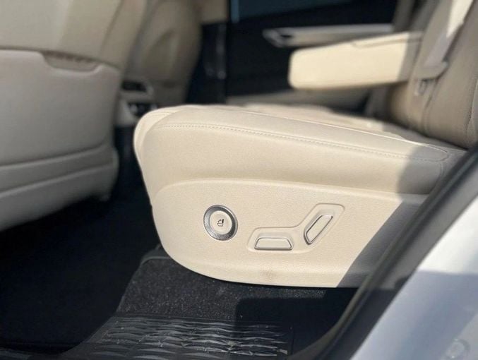 Новый Genesis GV80 I, 2.5 л, 2023 в Дубае от Orient Auto FZE Белый цвет.  | AUTO.AE