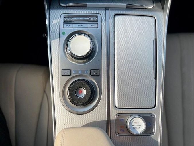 Новый Genesis GV80 I, 2.5 л, 2023 в Дубае от Orient Auto FZE Белый цвет.  | AUTO.AE