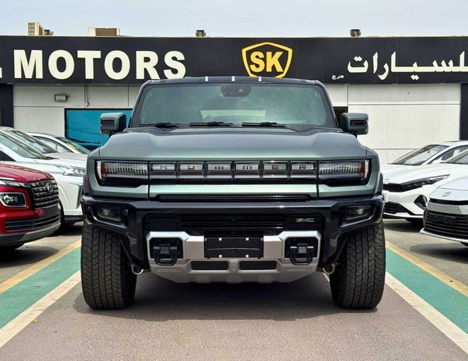 Новый GMC Hummer EV, 2024 в Дубае от SK Motors Зеленый цвет. Американская | AUTO.AE