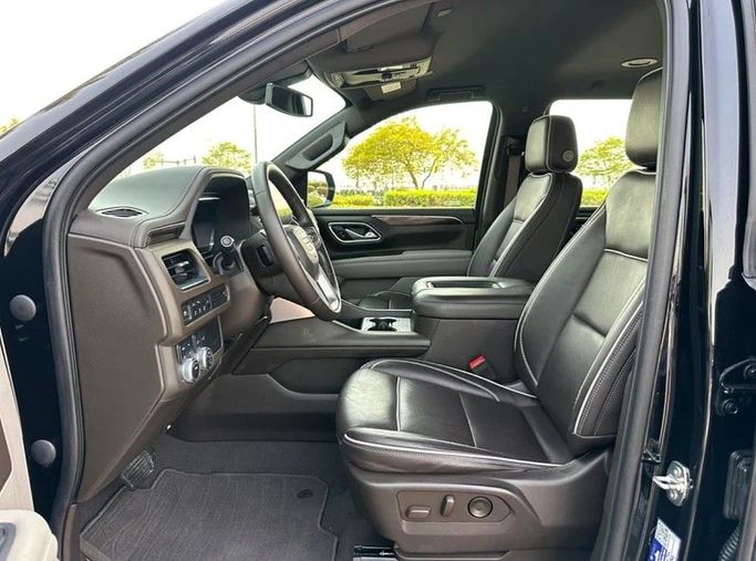 جديدة GMC Yukon XL V, 5.3 l, 2022 في في دبي من Alta Class Motors، اللون أسود. مواصفات الخليج | AUTO.AE