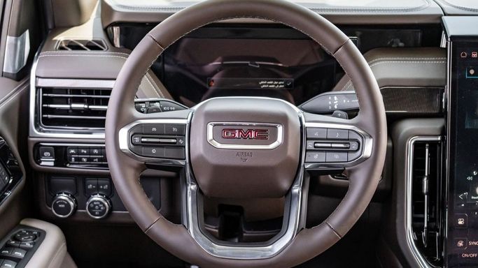New GMC Yukon XL V Facelift, 5.3 l, 2025 in Dubai by Altass Motors, Black color. Other | AUTO.AE