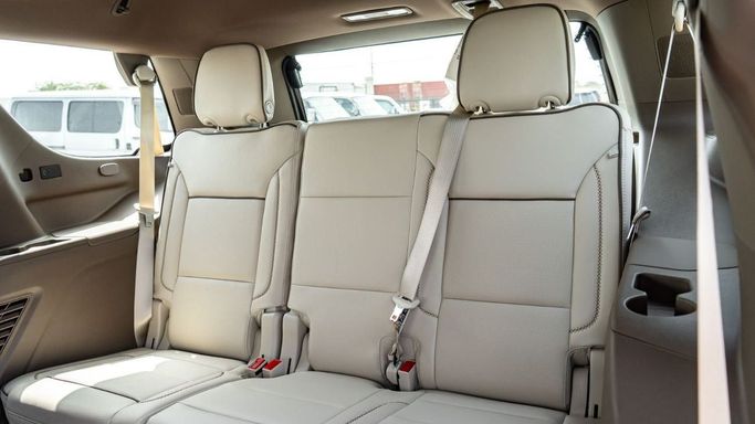 New GMC Yukon XL V Facelift, 6.2 l, 2025 in Dubai by Altass Motors, Black color. Other | AUTO.AE