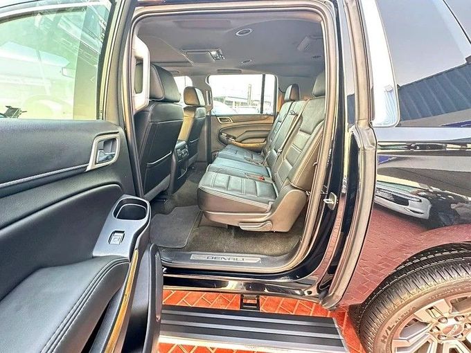 Used GMC Yukon XL IV (GMT K2UG), 6.2 l, 2017 in Dubai by Q Motors, Black color. GCC Specs | AUTO.AE