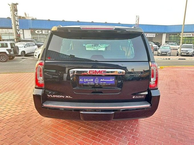 Used GMC Yukon XL IV (GMT K2UG), 6.2 l, 2017 in Dubai by Q Motors, Black color. GCC Specs | AUTO.AE