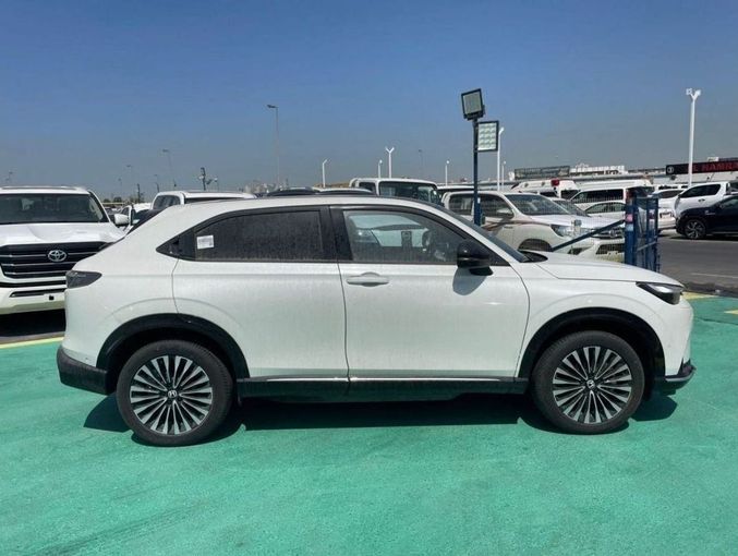 Новый Honda e:NS1, 2022 в Дубае от Mohamed Hakim Motors Белый цвет. Other | AUTO.AE