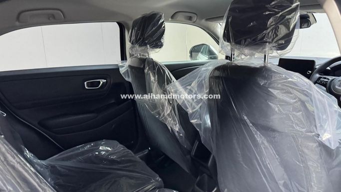 Used Honda HR-V III, 1.5 l, 2022 in Dubai by Alhamd Motors, White color. Other | AUTO.AE