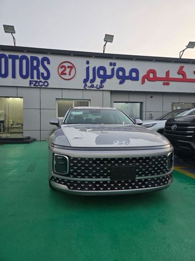 Новый Hyundai Azera III Рестайлинг, 3.5 л, 2024 в Дубае от Mohamed Hakim Motors Серый цвет. GCC | AUTO.AE