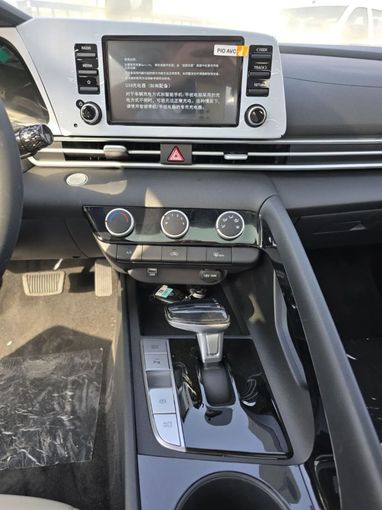 Новый Hyundai Elantra VII (CN7) Рестайлинг, 1.5 л, 2025 в Дубае от Mohamed Hakim Motors Черный цвет. Other | AUTO.AE