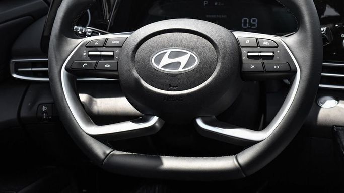 New Hyundai Elantra VII (CN7) Facelift, 1.6 l, 2023 in Dubai by Najem Motors, White color. Korean Specs | AUTO.AE