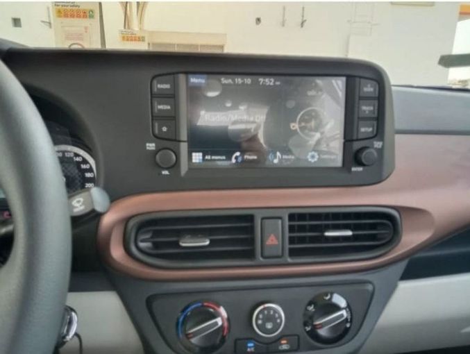 Новый Hyundai i10 III Рестайлинг, 1.2 л, 2024 в Дубае от Mohamed Hakim Motors Белый цвет. GCC | AUTO.AE