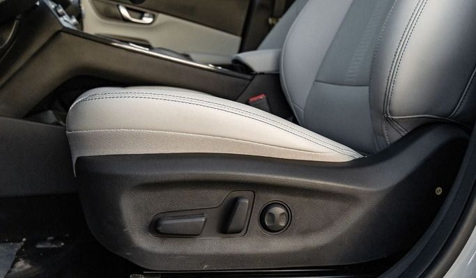 Новый Hyundai Kona I Рестайлинг, 2023 в Дубае от Altass Motors Серый цвет.  | AUTO.AE