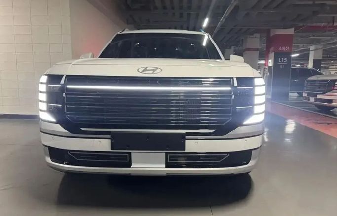 Новый Hyundai Palisade II, 2.5 л, 2025 в Дубае от Mohamed Hakim Motors Белый цвет. Other | AUTO.AE