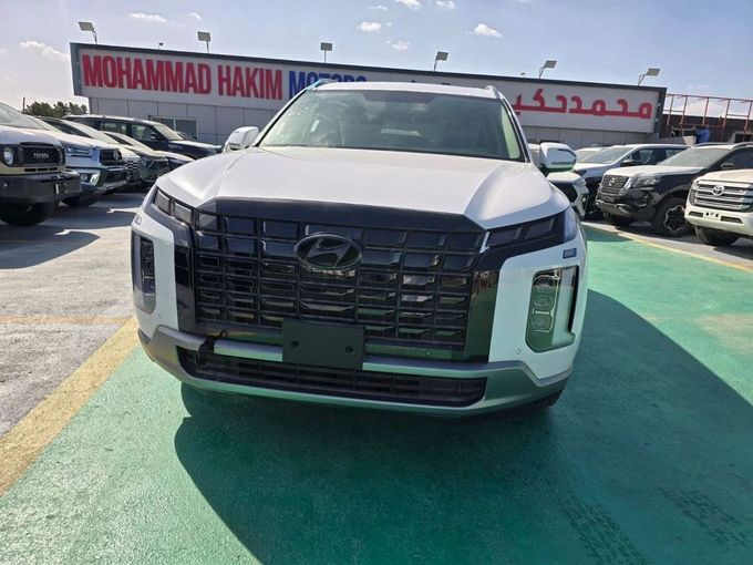 Новый Hyundai Palisade I Рестайлинг, 3.5 л, 2024 в Дубае от Mohamed Hakim Motors Белый цвет. Other | AUTO.AE