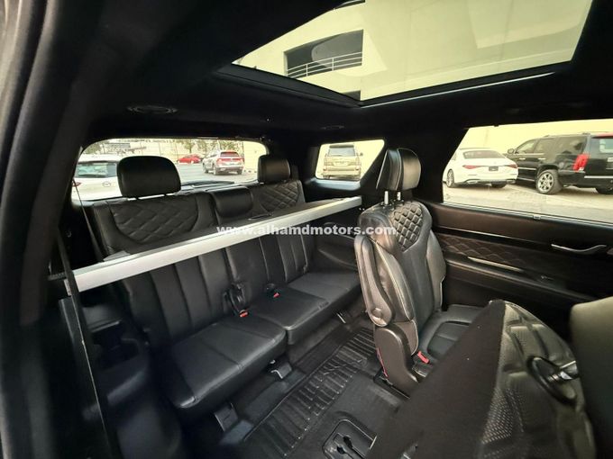 Подержанный Hyundai Palisade I, 3.8 л, 2021 в Дубае от Alhamd Motors Серый цвет. Американская | AUTO.AE