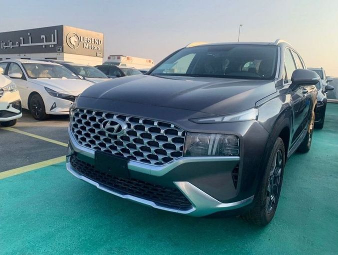 Новый Hyundai Santa Fe IV Рестайлинг (China Market), 2.0 л, 2023 в Дубае от Mohamed Hakim Motors Серебристый цвет. Other | AUTO.AE