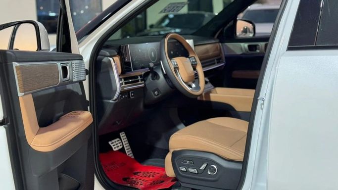 Новый Hyundai Santa Fe V (MX5), 2.5 л, 2024 в Дубае от Orient Auto FZE Белый цвет. Корейская | AUTO.AE