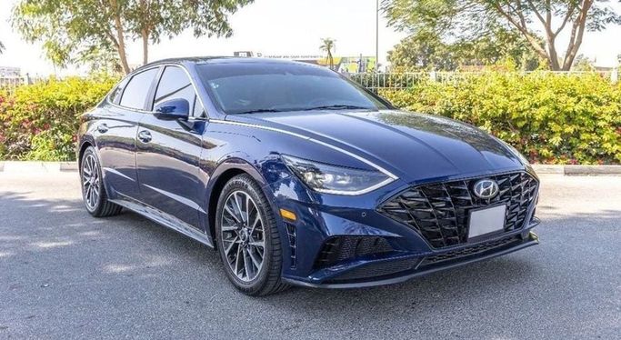 Used Hyundai Sonata VIII (DN8), 1.5 l, 2021 in Dubai by Laith Alobaidi Motors, Blue color. American Specs | AUTO.AE