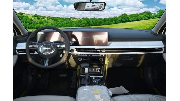 Новый Hyundai Sonata VIII (DN8) Рестайлинг, 2.5 л, 2024 в Дубае от Mohamed Hakim Motors Белый цвет. Other | AUTO.AE