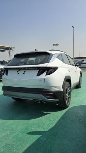 Новый Hyundai Tucson IV Рестайлинг, 1.5 л, 2025 в Дубае от Mohamed Hakim Motors Белый цвет. Other | AUTO.AE