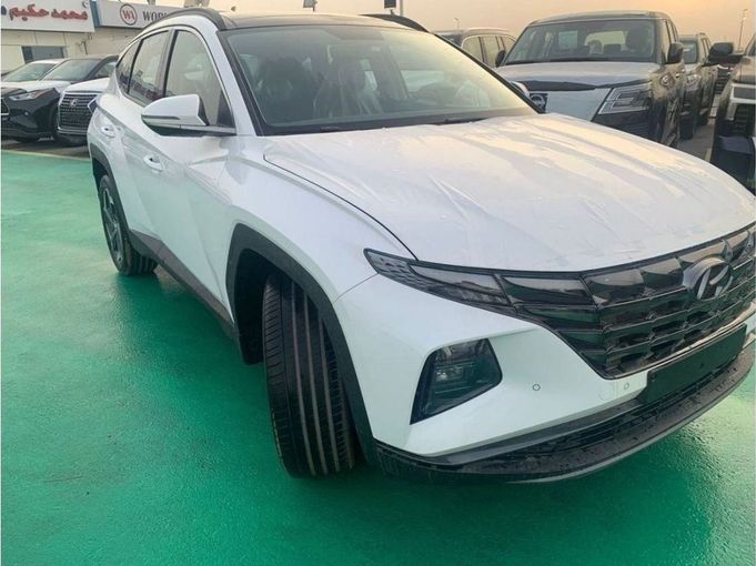 Новый Hyundai Tucson IV Рестайлинг, 1.6 л, 2024 в Дубае от Mohamed Hakim Motors Белый цвет. Other | AUTO.AE