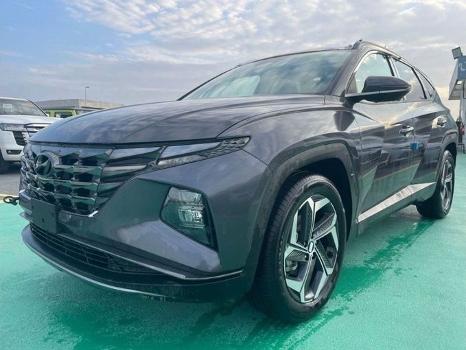 Новый Hyundai Tucson IV Рестайлинг, 2.0 л, 2023 в Дубае от Mohamed Hakim Motors Черный цвет. GCC | AUTO.AE