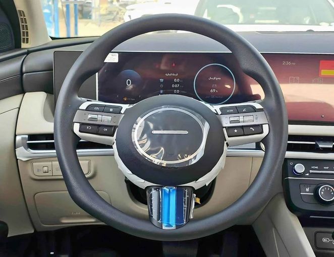New Hyundai Tucson IV Facelift, 2.0 l, 2025 in Dubai by SK Motors, White color. GCC Specs | AUTO.AE