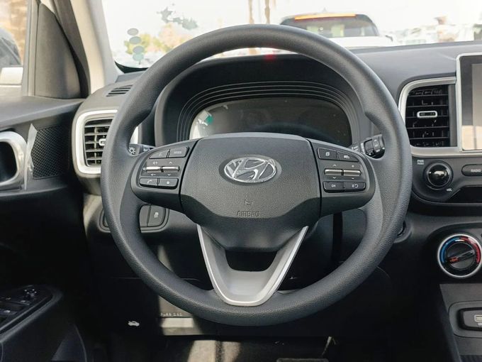New Hyundai Venue I (Indian Market) Facelift, 998 l, 2023 in Dubai by SK Motors, White color. GCC Specs | AUTO.AE