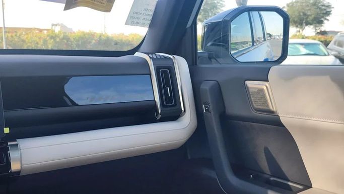 جديدة iCar 03, 2024 في في دبي من Alwan Global Cars، اللون فضي. أخرى | AUTO.AE