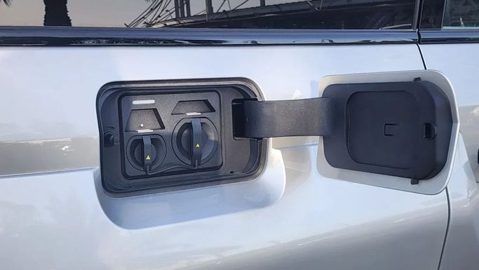 جديدة iCar 03, 2024 في في دبي من Alwan Global Cars، اللون فضي. أخرى | AUTO.AE