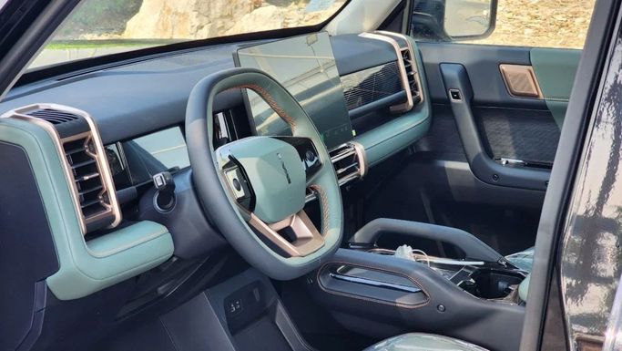 جديدة iCar 03, 2024 في في دبي من Alwan Global Cars، اللون أسود. أخرى | AUTO.AE