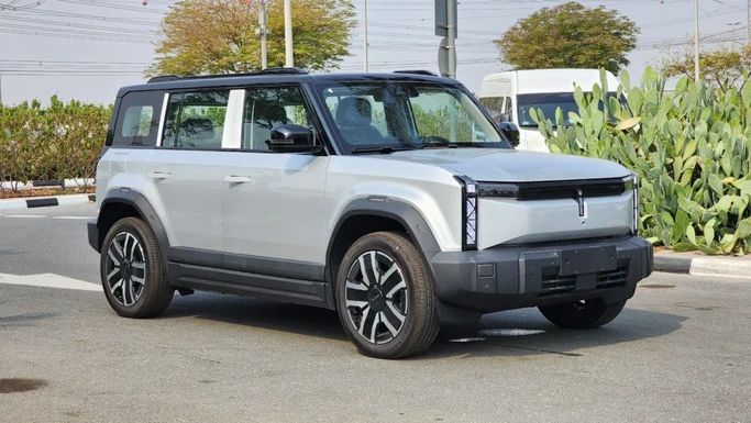 Новый iCar 03, 2024 в Дубае от Alwan Global Cars Серебристый цвет. Other | AUTO.AE
