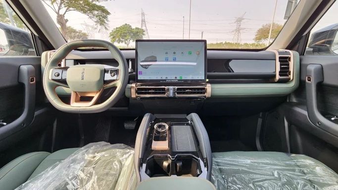 جديدة iCar 03, 2024 في في دبي من Alwan Global Cars، اللون فضي. أخرى | AUTO.AE