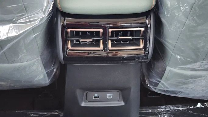 جديدة iCar 03, 2024 في في دبي من Alwan Global Cars، اللون أسود. أخرى | AUTO.AE