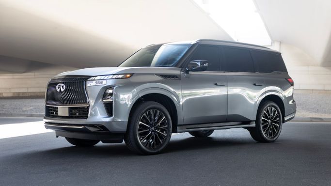 Infiniti QX80 II, 2025 внедорожник 5 дв. бизнес класса в Дубае от AVA car rental серый цвет | AUTO.AE