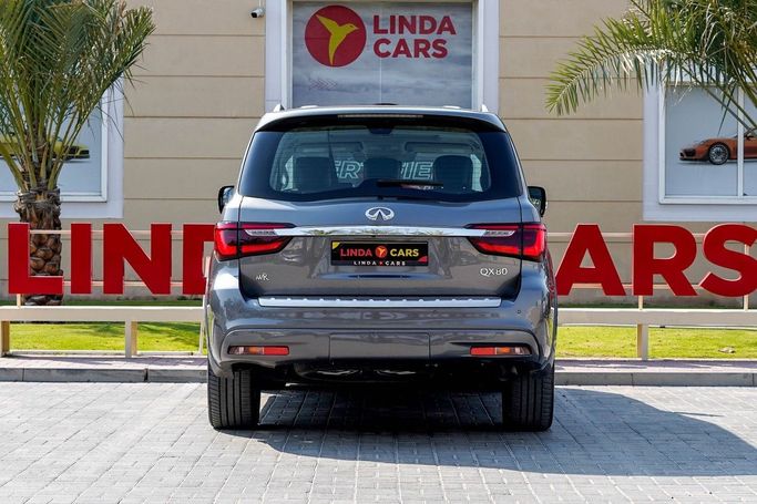 Used Infiniti QX80 I Facelift 3, 5.6 l, 2020 in Dubai by Linda Cars, Grey color. GCC Specs | AUTO.AE