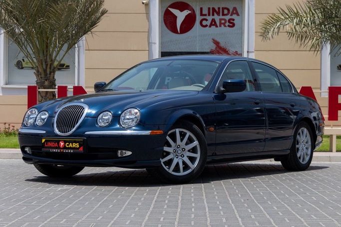 Подержанный Jaguar S-Type I, 4.0 л, 1999 в Дубае от Linda Cars Синий цвет. GCC | AUTO.AE