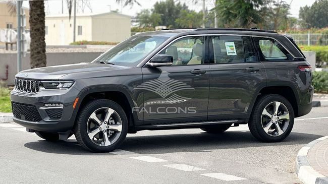 New Jeep Grand Cherokee V (WL), 3.6 l, 2025 in Dubai by Falcons GT Motors FZCO, Grey color. GCC Specs | AUTO.AE