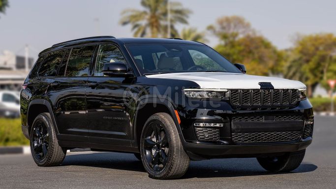 Новый Jeep Grand Cherokee V (WL), 3.6 л, 2023 в Дубае от Milele Черный цвет. Other | AUTO.AE