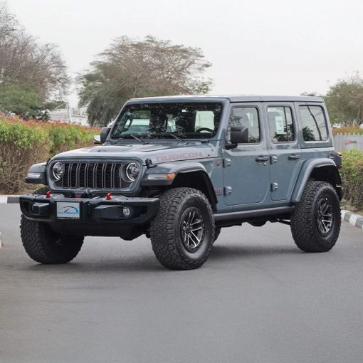 Новый Jeep Wrangler IV (JL) Рестайлинг, 2.0 л, 2025 в Дубае от Auto Max Group Серебристый цвет. GCC | AUTO.AE