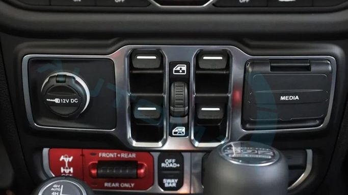 New Jeep Wrangler IV (JL) Facelift, 6.4 l, 2025 in Dubai by Auto Max Group, Grey color. GCC Specs | AUTO.AE