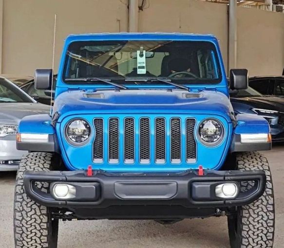 Новый Jeep Wrangler IV (JL) Рестайлинг, 3.6 л, 2023 в Дубае от Mohamed Hakim Motors Синий цвет. GCC | AUTO.AE