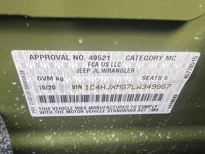 Подержанный Jeep Wrangler IV (JL), 3.6 л, 2020 в Дубае от Alhamd Motors Зеленый цвет. Other | AUTO.AE