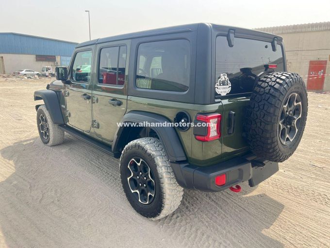 Подержанный Jeep Wrangler IV (JL), 3.6 л, 2020 в Дубае от Alhamd Motors Зеленый цвет. Other | AUTO.AE