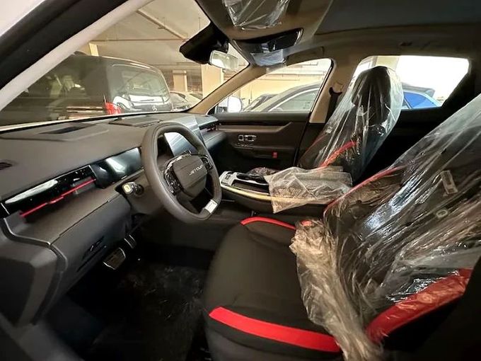 Новый Jetour Dashing I, 1.6 л, 2024 в Дубае от Formula Motors Белый цвет. Китайская | AUTO.AE