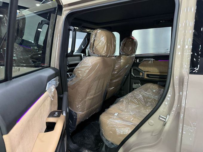 Новый Jetour T2, 2.0 л, 2025 в Дубае от STAR COLLECTION LLC Бежевый цвет. GCC | AUTO.AE