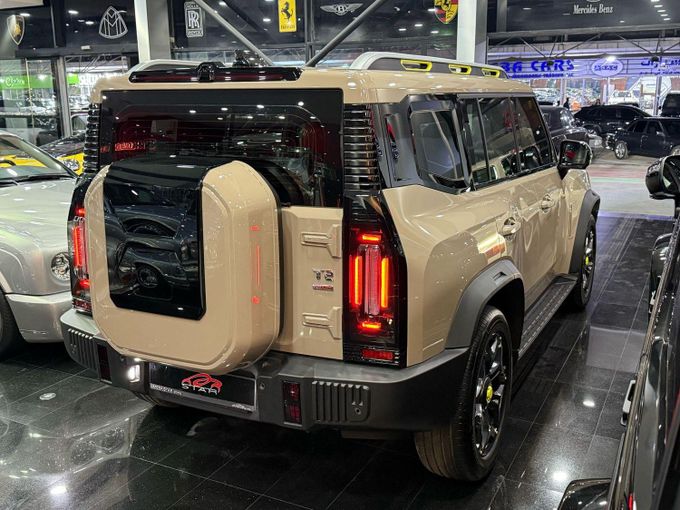 Новый Jetour T2, 2.0 л, 2025 в Дубае от STAR COLLECTION LLC Бежевый цвет. GCC | AUTO.AE