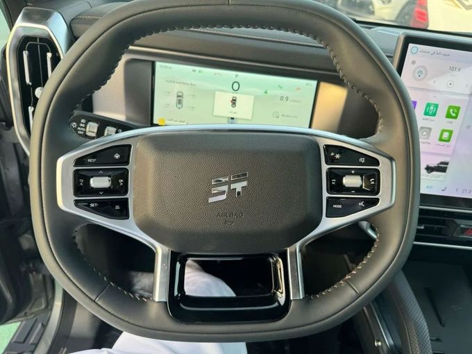 Новый Jetour T2, 2.0 л, 2024 в Дубае от Mohamed Hakim Motors Серебристый цвет. GCC | AUTO.AE